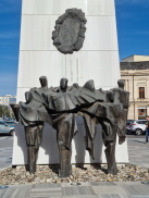 Bukarest (Rumänien) - Memorialul Renașterii