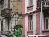 Hausinstallationen in den Strassen von Sofia (Bulgarien)
