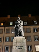 Nürnberg (D) - Albrecht-Dürer-Denkmal