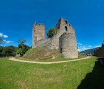Kastelburg Waldkirch (D)
