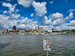 Hamburg (D)