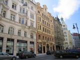 Pariser Strasse (luxuriöse Einkaufsstrasse)