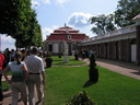 Schloss Monplaisir im unteren Garten des Schlossparks vom Peterhof 